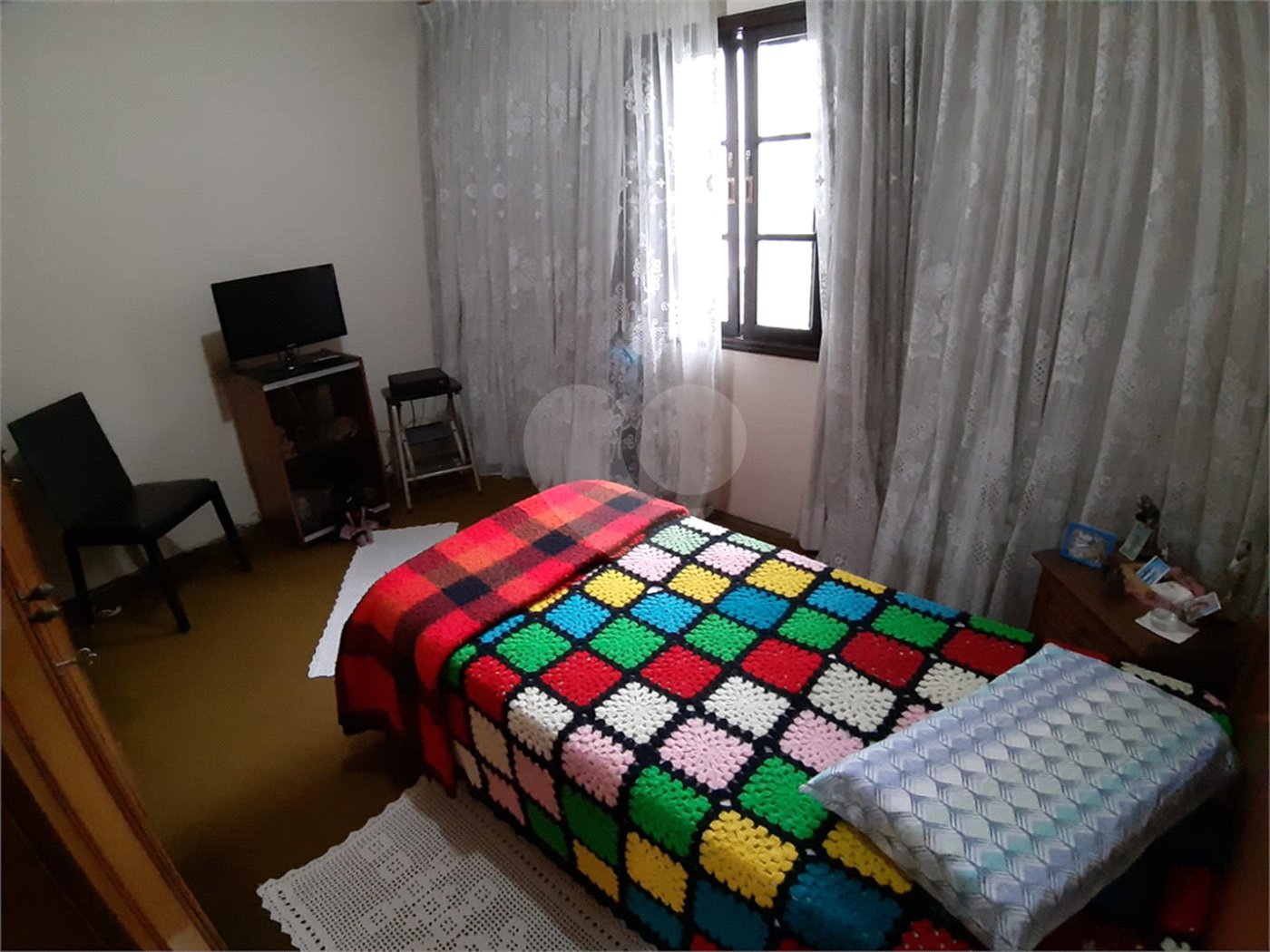 Sobrado à venda com 3 quartos, sendo 1 suíte,  em Jardim Floresta, São Paulo, SP
