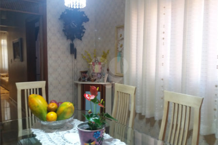 Sobrado à venda com 3 quartos, sendo 1 suíte, em Jardim Japão, São Paulo, SP