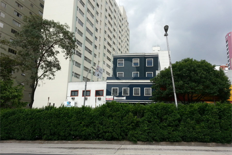 Casa à venda ou para alugar com 1 quarto em Pinheiros, São Paulo, SP