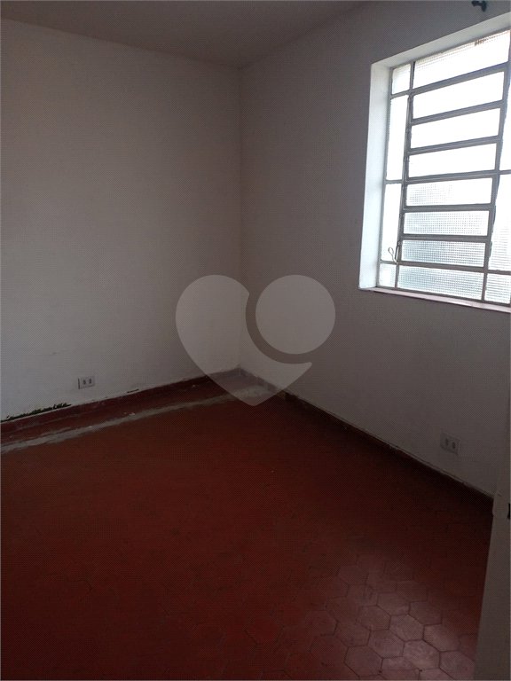 Sobrado à venda com 3 quartos em Vila Romana, São Paulo, SP