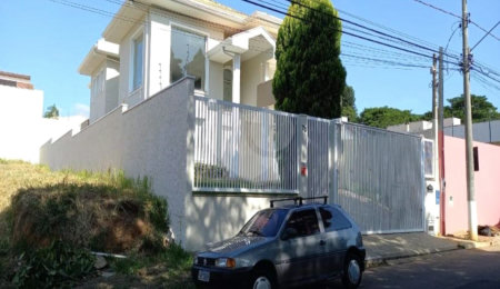 Casa à venda com 3 quartos em Bosque, Vinhedo, SP