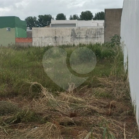 Terreno à venda em Vila dos Bandeirantes, Itapetininga, SP