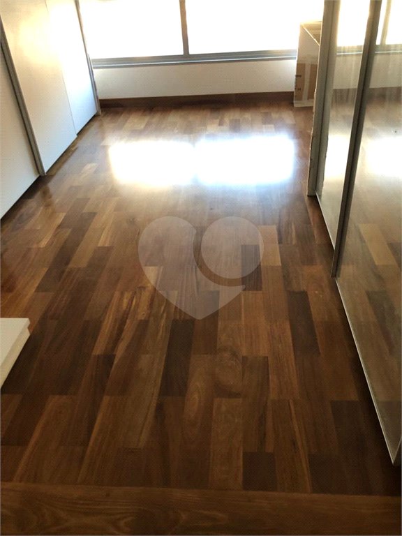 Apartamento à venda com 4 suítes em Vila Gomes Cardim, São Paulo, SP