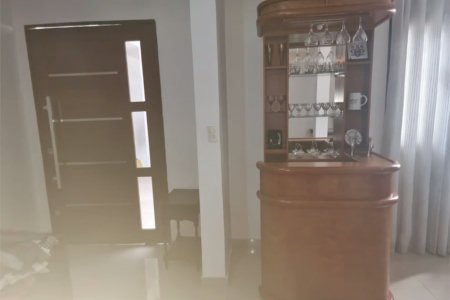 Sobrado à venda ou para alugar com 3 quartos, sendo 2 suítes,  em Ferreira, São Paulo, SP