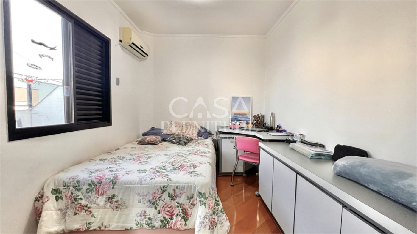 Apartamento à venda com 4 quartos, sendo 1 suíte,  em Vila Mariana, São Paulo, SP