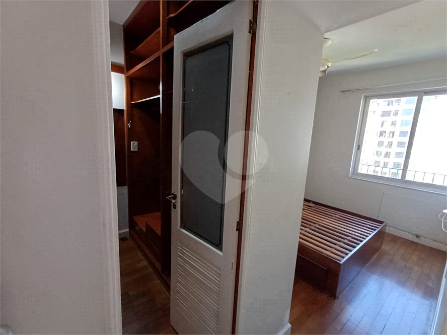 Apartamento à venda com 4 quartos, sendo 1 suíte, em Tijuca, Rio de Janeiro, RJ