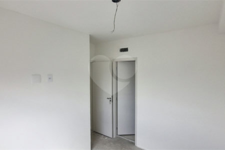 Apartamento à venda com 2 suítes em Vila Maria, São Paulo, SP