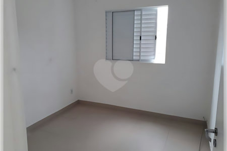 Casa à venda com 2 quartos no condomínio Residencial São Lourenço, Sorocaba - SP