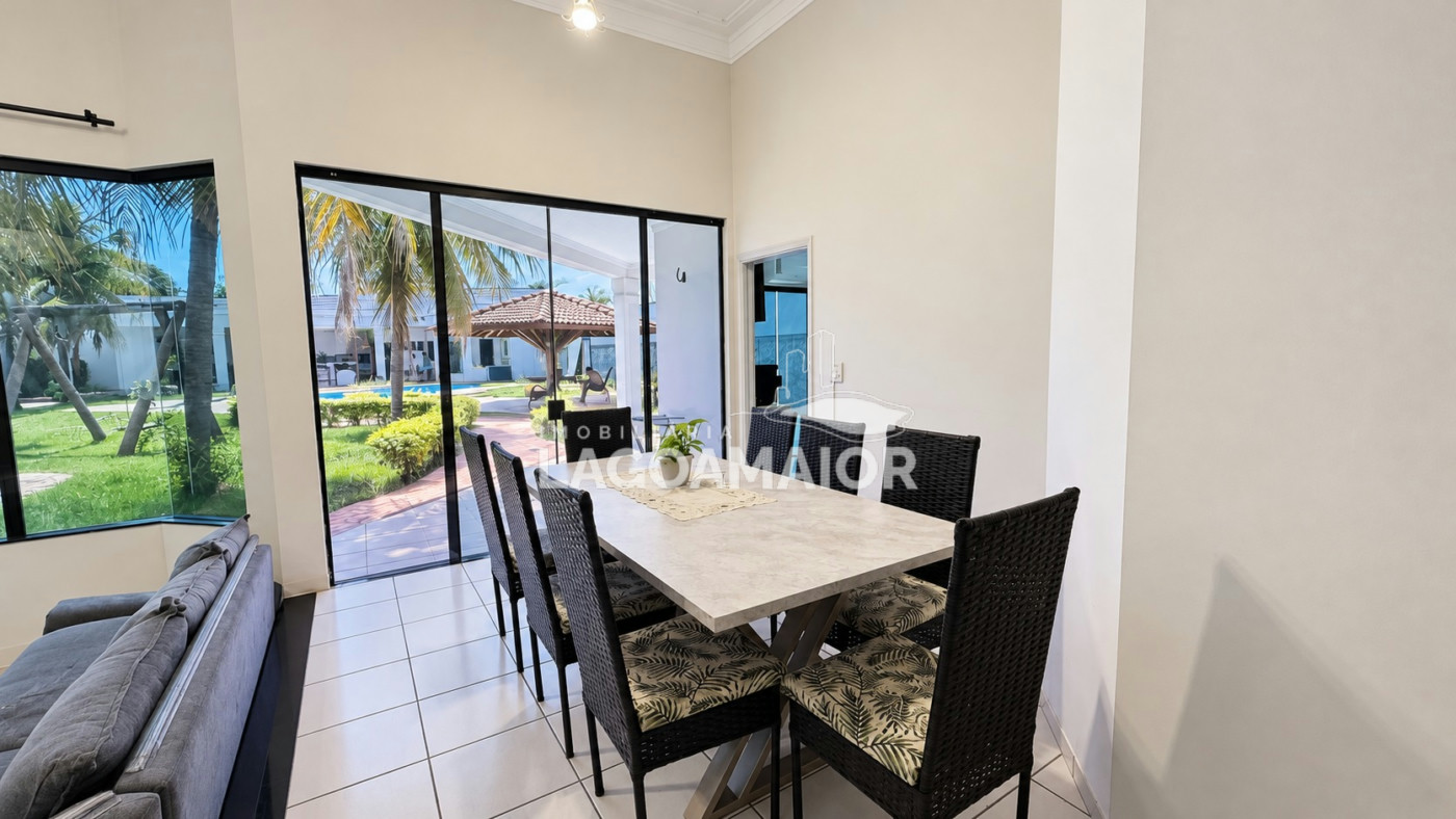 Casa à venda com 4 quartos, sendo 4 suítes, em Jardim Alvorada, Três Lagoas - MS