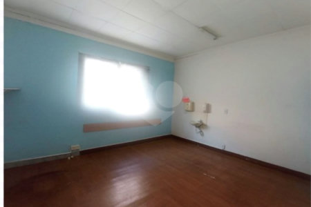 Sobrado à venda com 2 quartos em Santana, São Paulo, SP