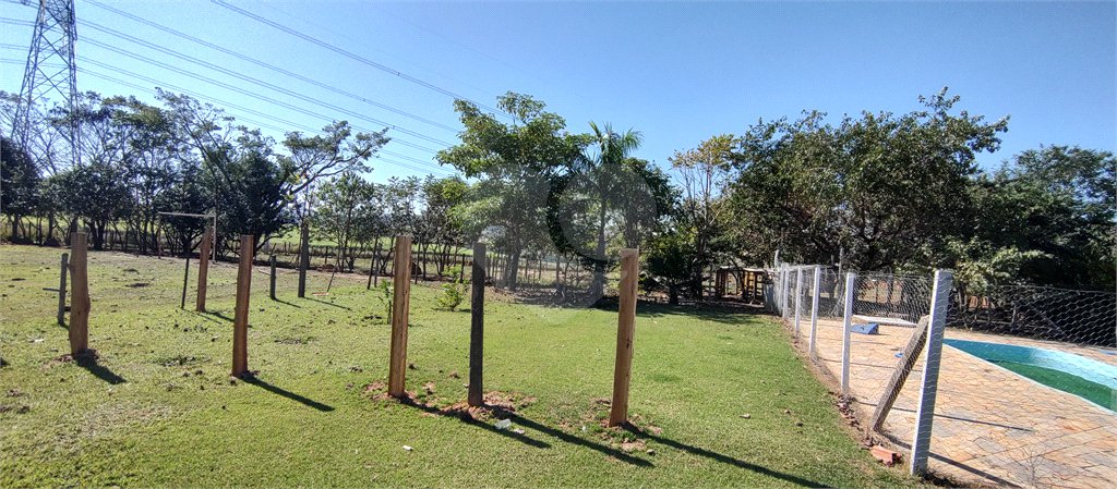 Sítio à venda com 2 suítes em Buru, Salto, SP