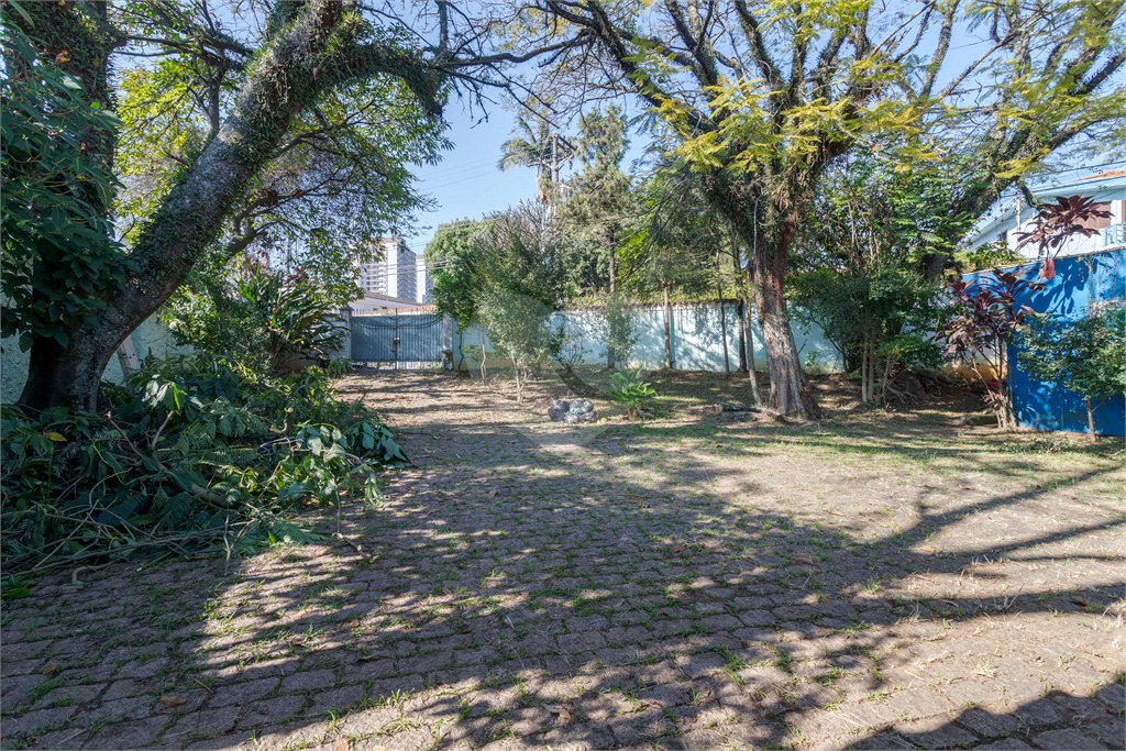 Casa Térrea à venda com 4 quartos, sendo 1 suíte, em Jardim Prudência, São Paulo, SP