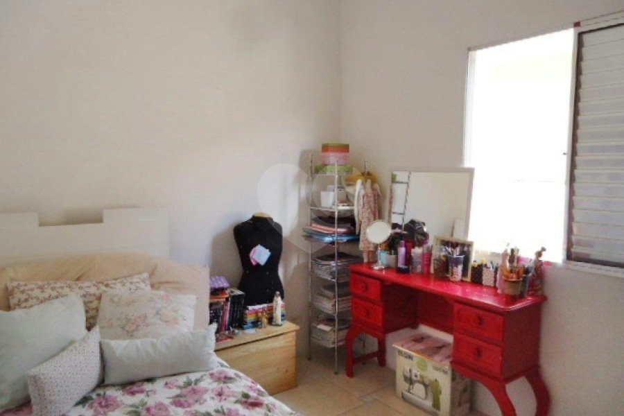 Casa à venda com 3 quartos, sendo 1 suíte, em Jardim Peri, São Paulo, SP