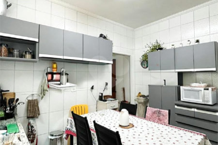 Casa à venda com 4 quartos em Santana, São Paulo, SP