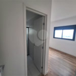 Apartamento à venda com 2 quartos, sendo 1 suíte,  em Vila Esperança, São Paulo, SP