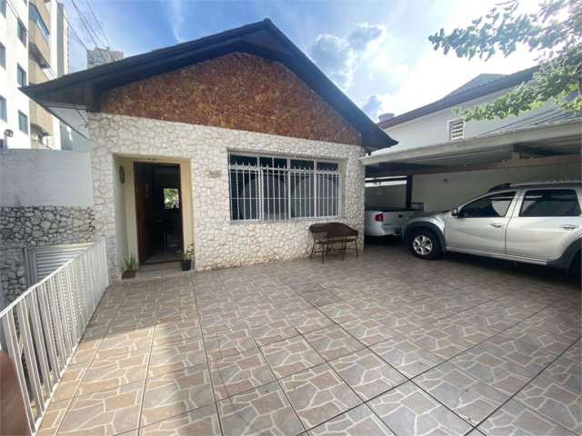 Casa Térrea à venda com 3 quartos, sendo 1 suíte,  em Santana, São Paulo, SP