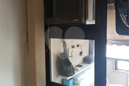 Apartamento à venda com 2 quartos, sendo 1 suíte, em Rio Comprido, Rio de Janeiro, RJ