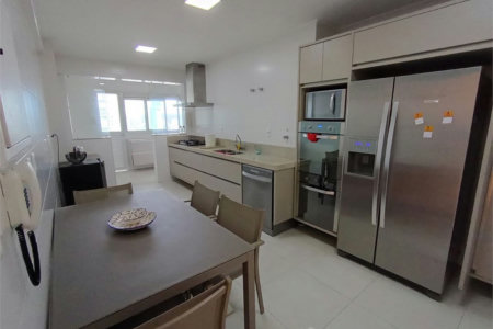 Apartamento Residencial para locação, Boqueirão, Santos - AP0256.