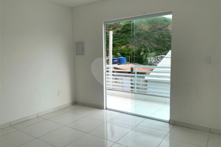 Casa à venda com 2 suítes em Campo Grande, Rio de Janeiro, RJ