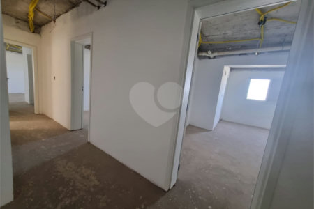 Cobertura à venda com 4 quartos, sendo 3 suítes, em Jardim Judith, Sorocaba, SP