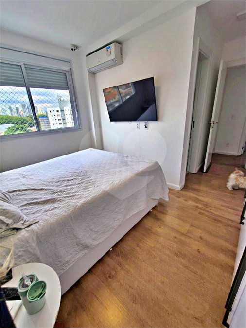 Apartamento à venda com 3 quartos, sendo 1 suíte,  em Jardim Caravelas, São Paulo, SP