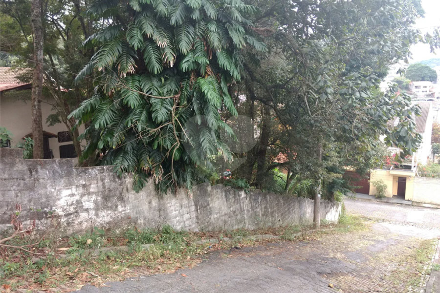 Terreno à venda em Horto, São Paulo, SP