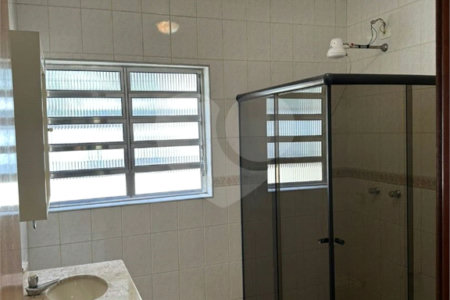 Sobrado para alugar com 3 quartos, sendo 1 suíte, em Vila Gomes Cardim, São Paulo, SP