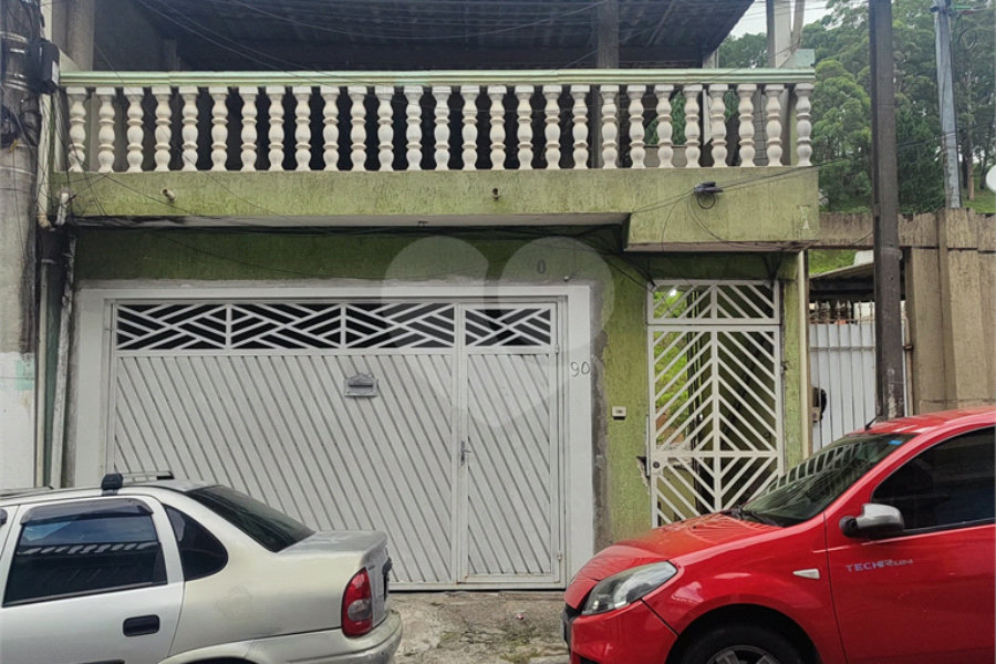 Sobrado à venda com 8 quartos em Tremembé, São Paulo, SP