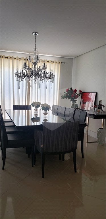 Casa à venda com 4 suítes em Pirucaia, Mairiporã, SP