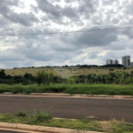 Terreno no Salto do Monjolinho .