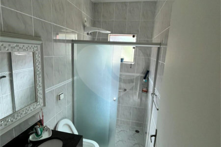 Casa à venda com 3 quartos, sendo 1 suíte,  no condomínio Portal do Sabiá, Araçoiaba da Serra - SP