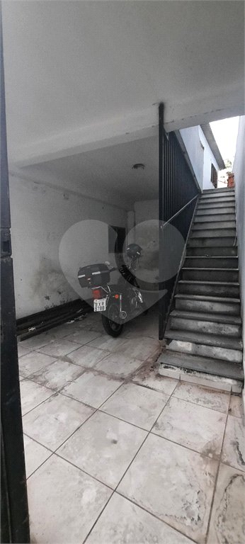 Casa à venda com 3 quartos em Carandiru, São Paulo, SP