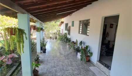 Chácara à venda com 3 quartos, sendo 1 suíte,  em Porto, Capela do Alto, SP