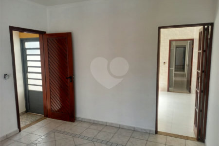 Casa à venda com 3 quartos, sendo 1 suíte, em Cidade Jardim, Sorocaba, SP