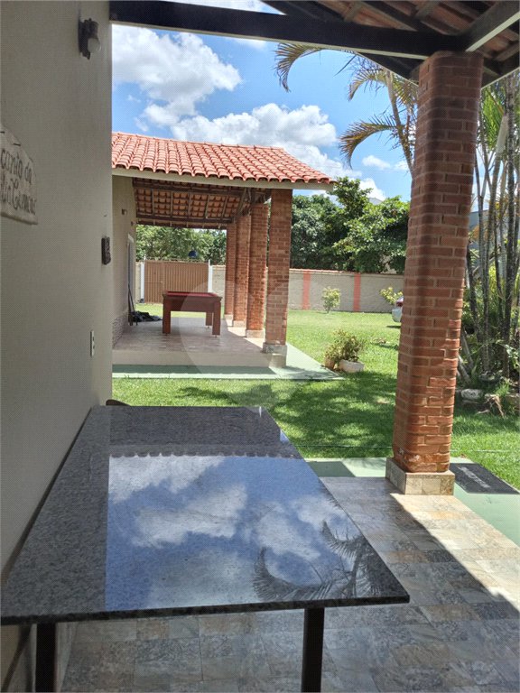 Chácara à venda com 2 quartos no Centro, Araçoiaba da Serra, SP