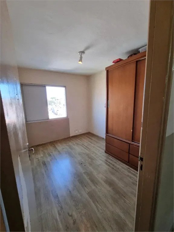 Apartamento amplo em frente ao portão 03 da USP – Oportunidade única