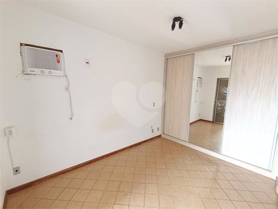 Apartamento à venda com 3 quartos, sendo 1 suíte, no Centro, Ribeirão Preto, SP