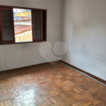 Sobrado à venda com 3 quartos em Vila Paulo Silas, São Paulo, SP