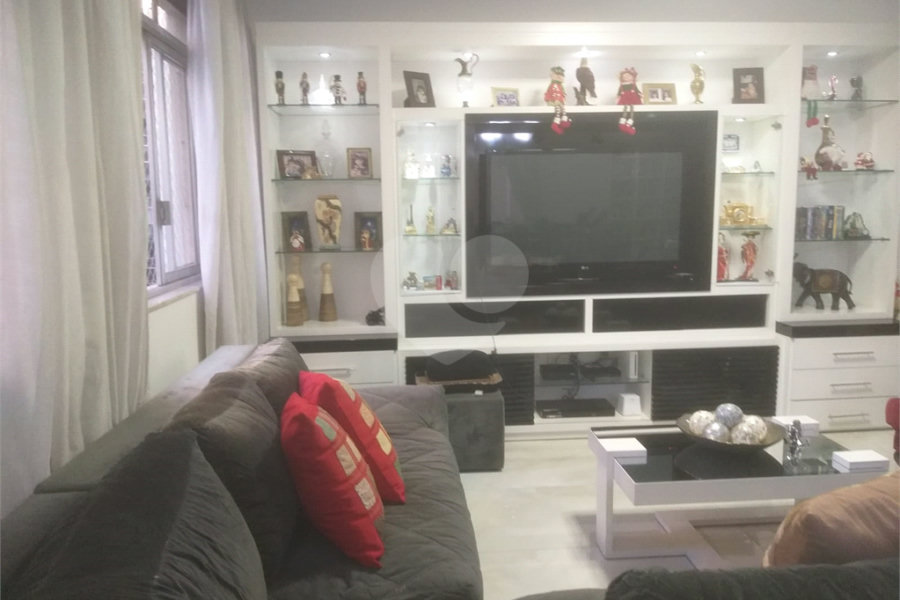 Apartamento à venda com 3 quartos, sendo 1 suíte, em Paraíso, São Paulo, SP