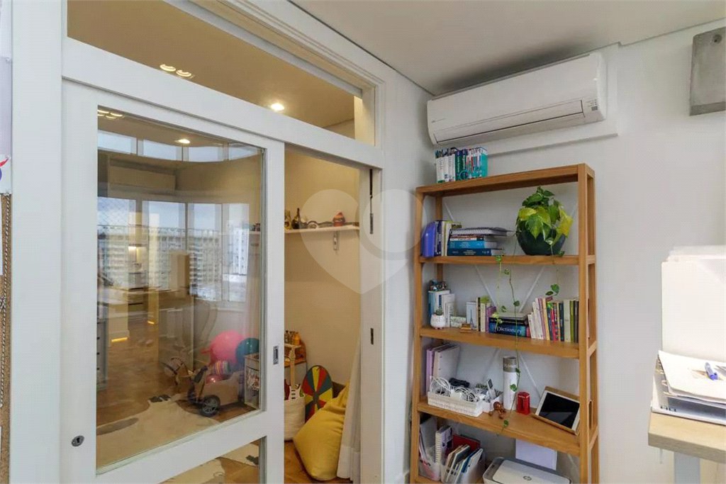 Apartamento à venda com 4 quartos, sendo 2 suítes, em Higienópolis, São Paulo, SP