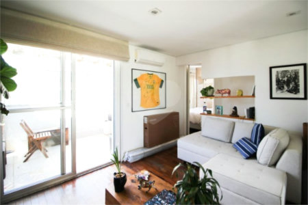 Apartamento à venda com 2 quartos, sendo 1 suíte,  em Itaim Bibi, São Paulo, SP