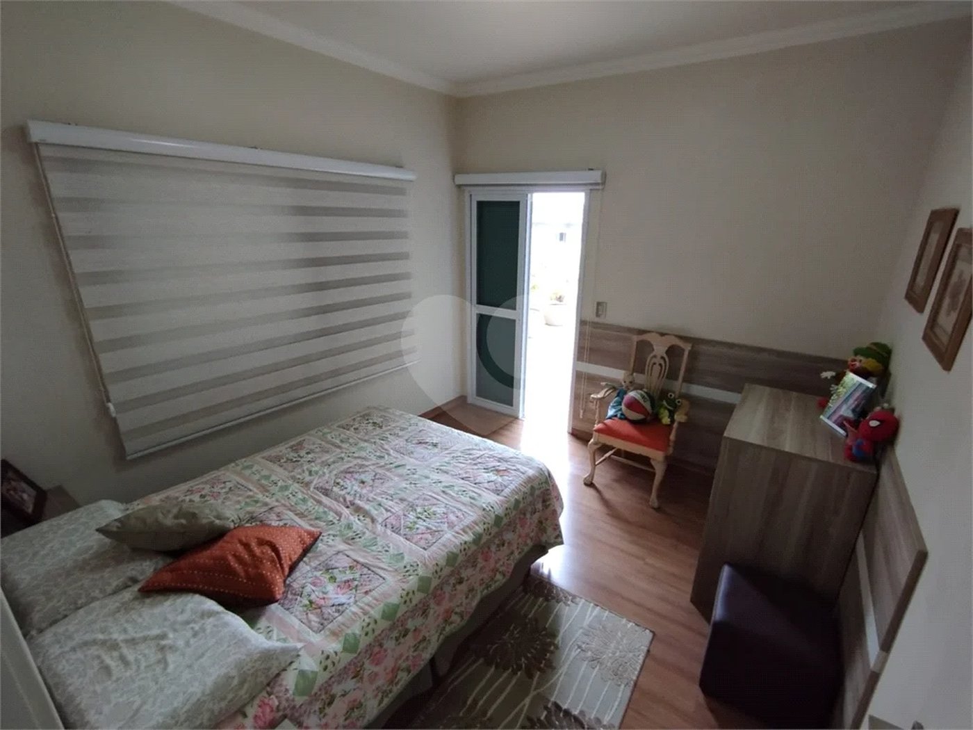 Casa à venda com 5 quartos, sendo 3 suítes, no condomínio Ibiaram 1, Itupeva - SP