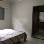 Casa à venda com 3 quartos, sendo 2 suítes, em Jardim das Estações (vila Xavier), Araraquara, SP