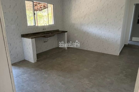 Casa à venda com 3 quartos, sendo 1 suíte, em Ribeirão dos Porcos, Atibaia - SP