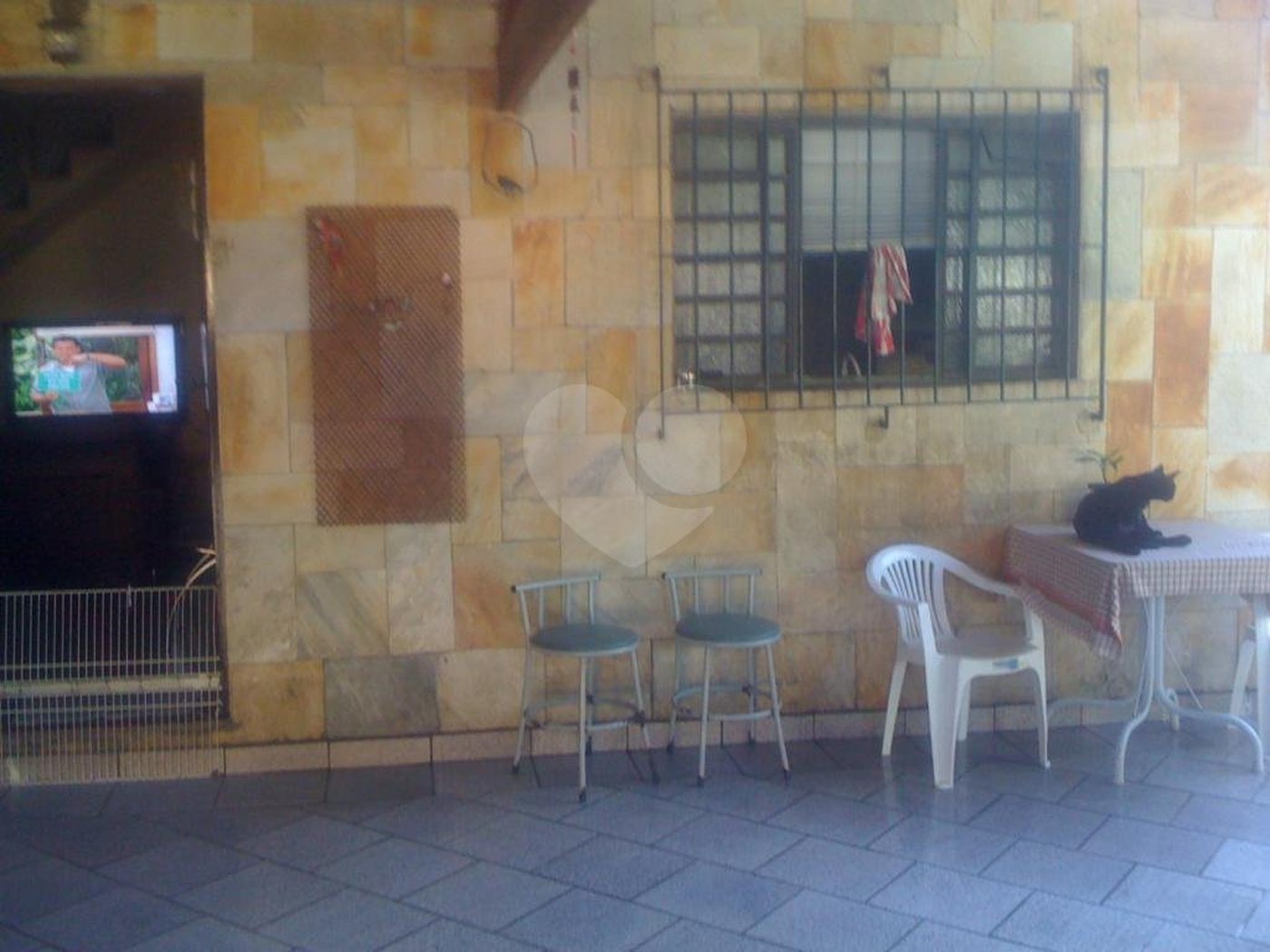 Sobrado à venda com 4 quartos, sendo 1 suíte, em Jardim Peri, São Paulo, SP