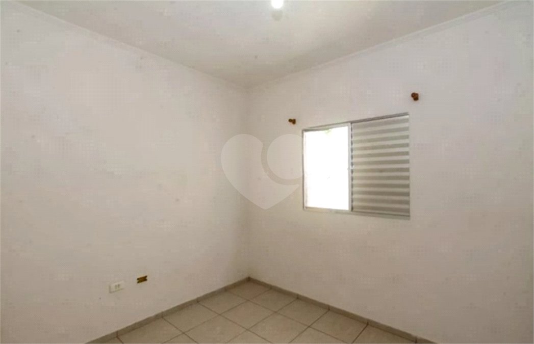 Casa à venda com 5 quartos, sendo 1 suíte, em Vila Rosália, Guarulhos, SP