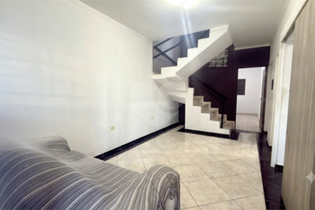 Sobrado à venda com 4 quartos, sendo 1 suíte, em Jardim Wanel Ville V, Sorocaba, SP
