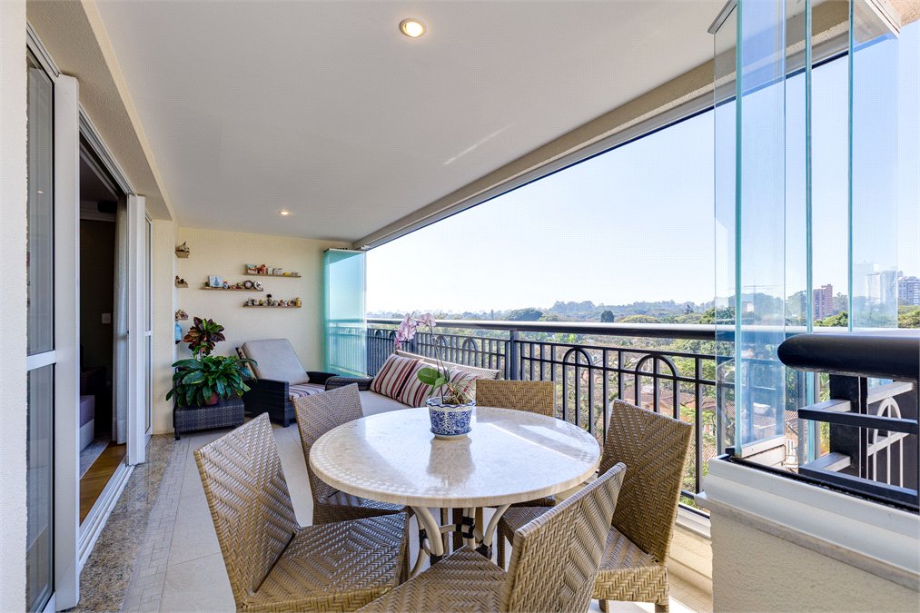 Apartamento à venda com 3 suítes em Alto da Boa Vista, São Paulo, SP