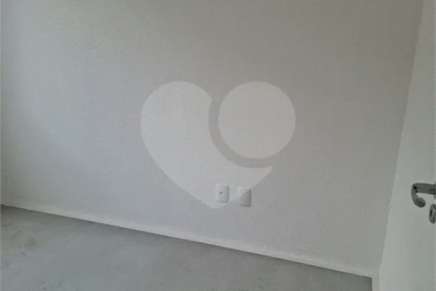 Apartamento à venda com 1 quarto em Tremembé, São Paulo, SP