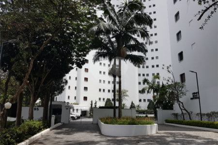 Apartamento à venda com 4 quartos, sendo 1 suíte, em Granja Julieta, São Paulo, SP